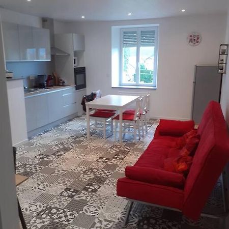 Frasne Logement Entier. Gite Les Brimbelles Ngoại thất bức ảnh